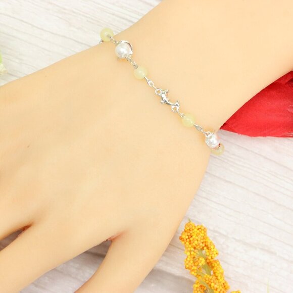 "Trendy Handmade Bracelet – A Thoughtful Gift for Girls & Women | UNVRC1365 - Picture 4 of 10